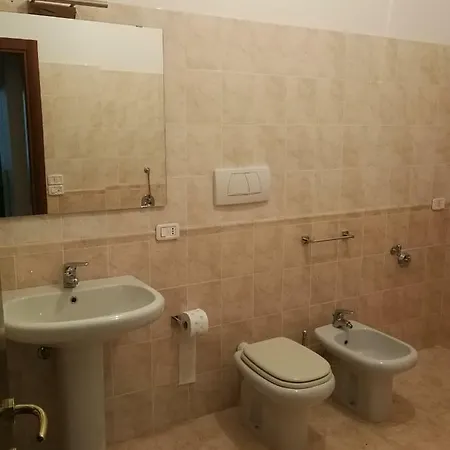 Confortable Apartment In Vasto Exterior photo